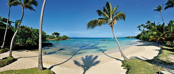 Luxury Bahia Principe Cayo Levantado blue waters