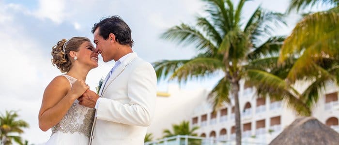 Le Blanc Cancun offers affordable wedding and vow renewal packages