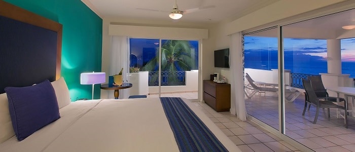 all-inclusive-honeymoon-suite-puerto-vallarta