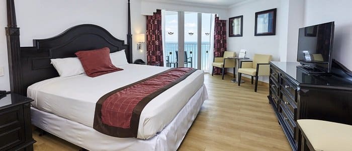 Riu Paradise Island includes ocean view junior suites