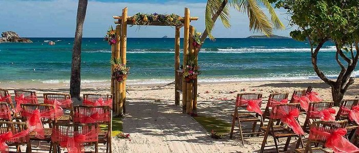 Book your destination wedding at Bolongo Bay!!
