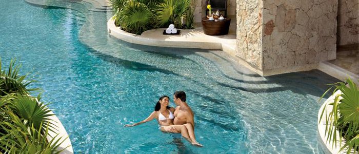 SECRETS-MAROMA-SWIM-OUT-SUITES-luxury SECRETS-MAROMA-SWIM-OUT-SUITES-luxury