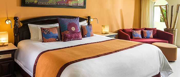 el-dorado-royale-jacuzzi-suite-junior