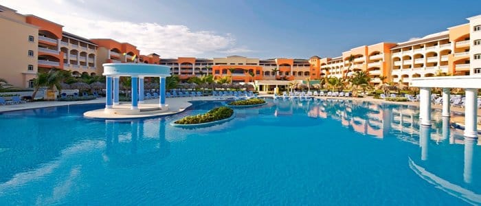Iberostar Rosehall Suites includes poolside service
