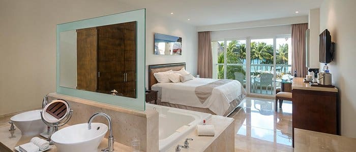 Isla Mujeres Palace includes luxury suites