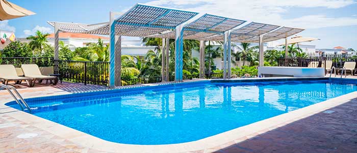 Poolside service available at Panama Jack Playa del Carmen