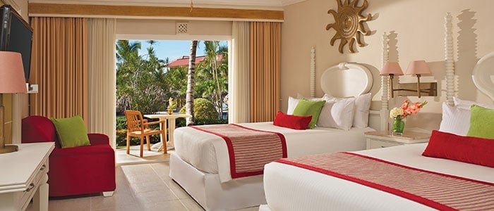 Deluxe Tropical View Family Room