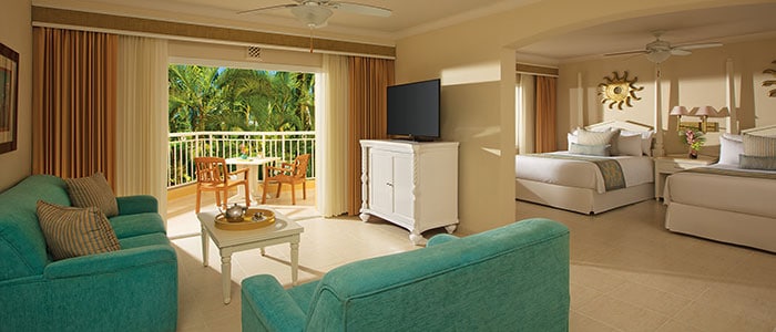 Preferred Club Junior Suite Tropical View