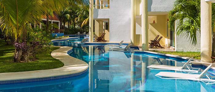 Swim Up Jacuzzi Suite Swim Up Jacuzzi Suite