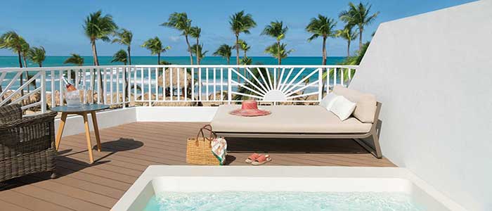 Terrace suite with plunge pool