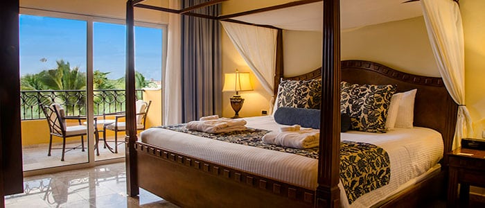 Preferred Club Honeymoon Suite One Bedroom