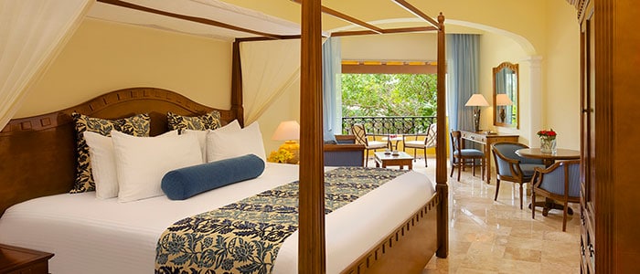 Preferred Club Junior Suite Tropical View