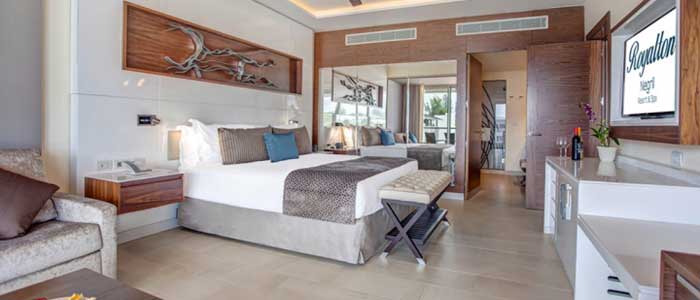 Two bedroom Presidential Diamond Club Suite