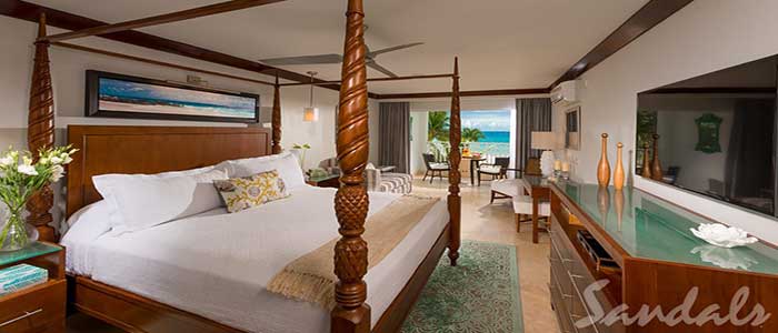 Beachfront Honeymoon Club Level Suite - HJS