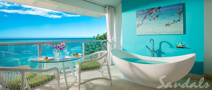 Oceanfront Penthouse Club Level Junior Suite w/Balcony Tranquility Soaking Tub - PJS