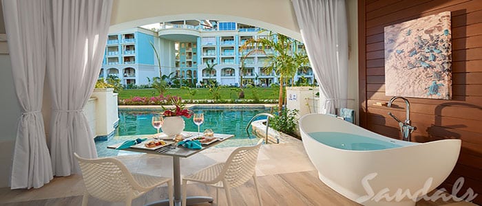 Royal Seaside Swim-up Club Level Ultra Suite w/ Patio Tranquility Soaking Tub - SUP