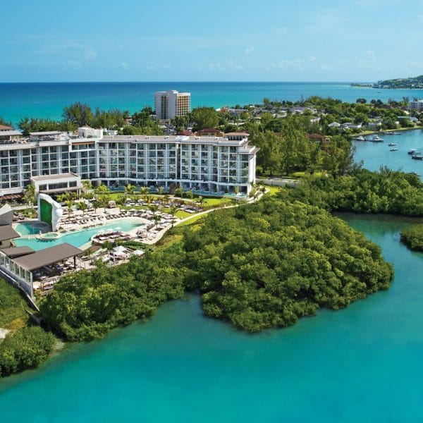 Breathless Montego Bay Jamaica Honeymoon Packages & More Honeymoons Inc