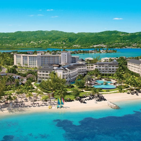 Breathless Montego Bay Jamaica Honeymoon Packages & More Honeymoons Inc