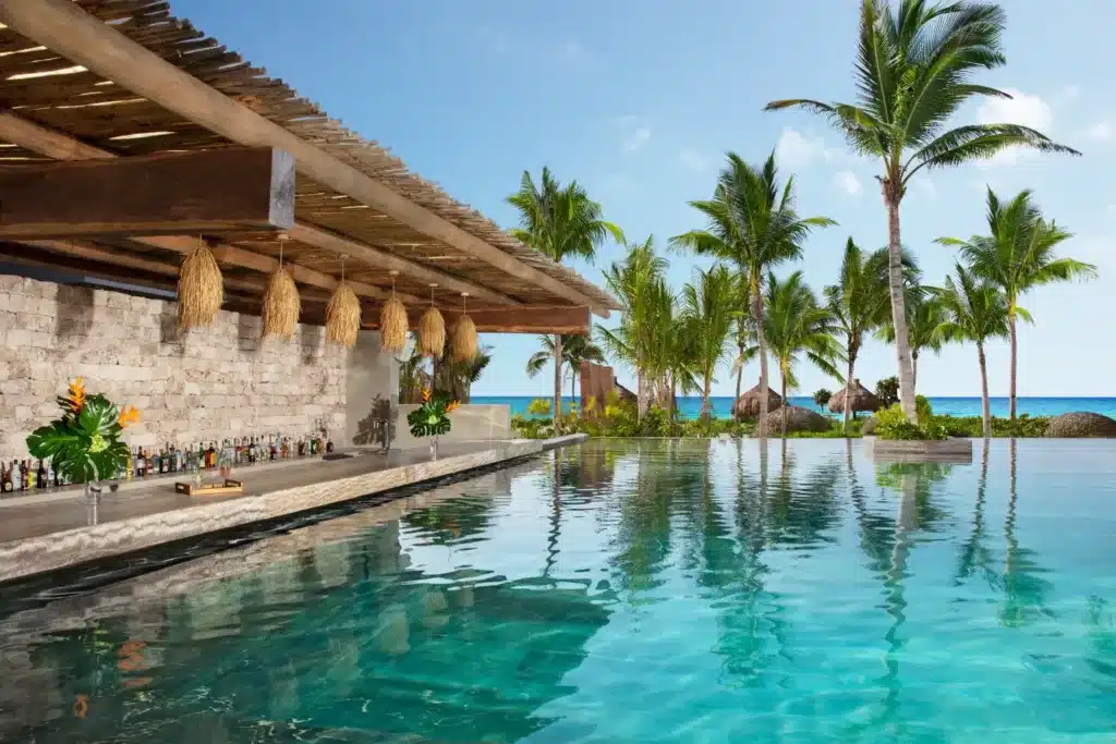 SECRETS MOXCHE PLAYA DEL CARMEN - Honeymoons, Inc.