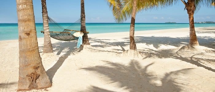 Jamaica honeymoon beach at couples swept away