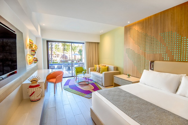 Hyatt-ziva-cap-cana-Junior-Suite-Swim-Up