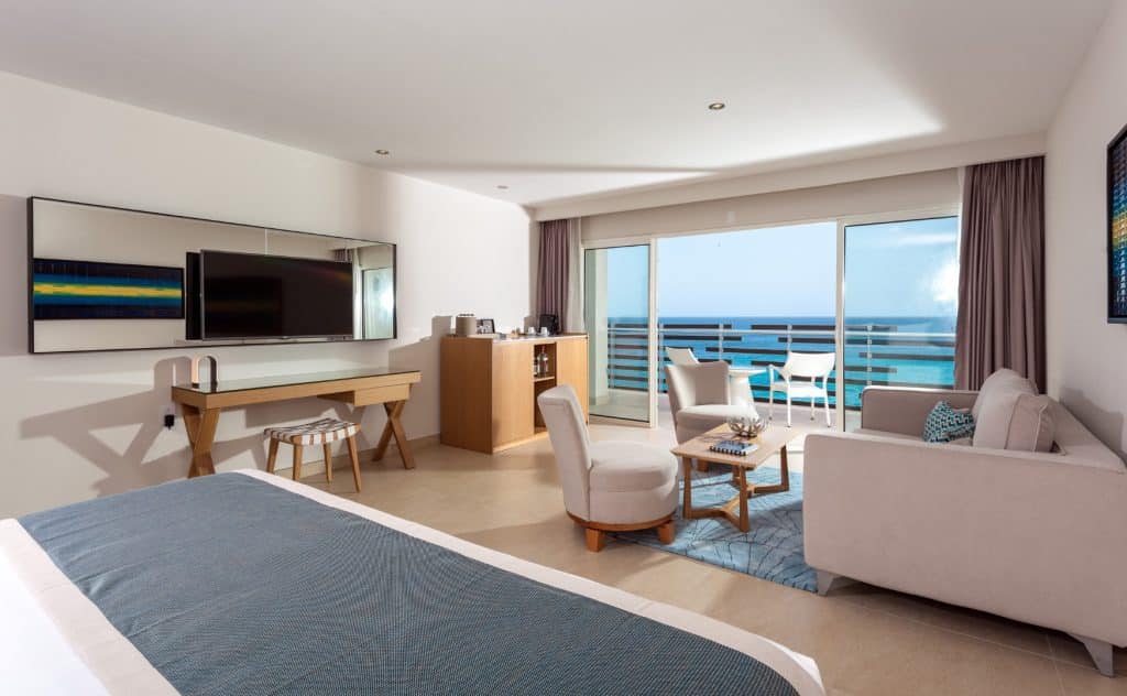 sonesta-ocean-point-sunset-butler-suite-1