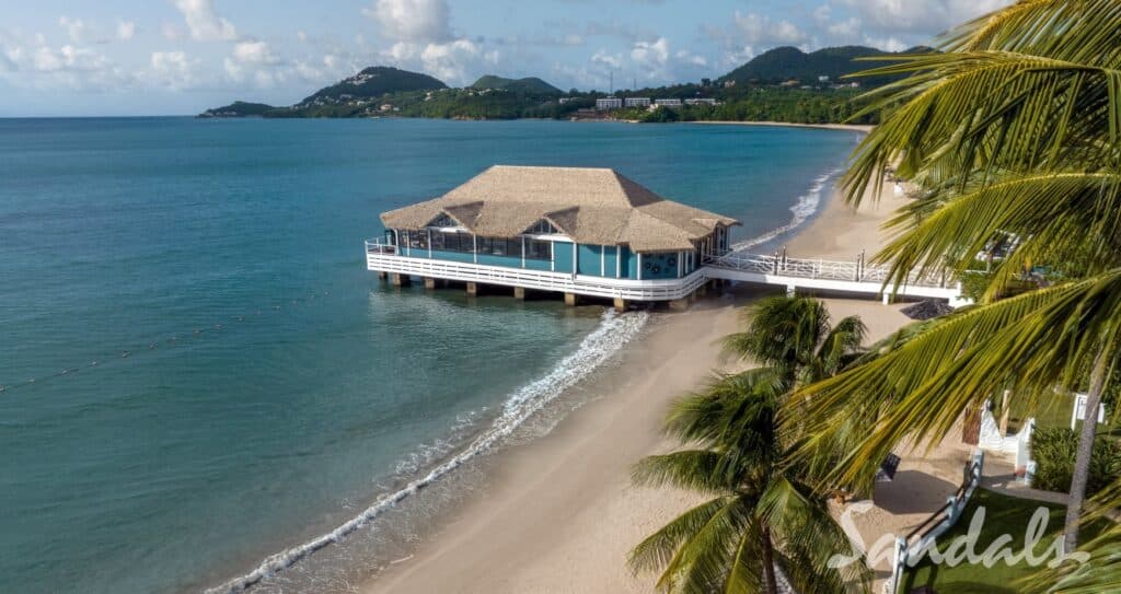 sandals-halcyon-beach-Restaurant-Kellys