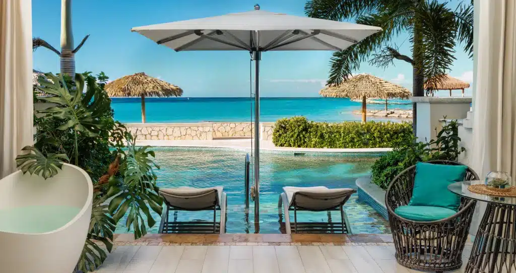 sandals-montego-bay-sb1b-honeymoon-swim-up-butler-suite