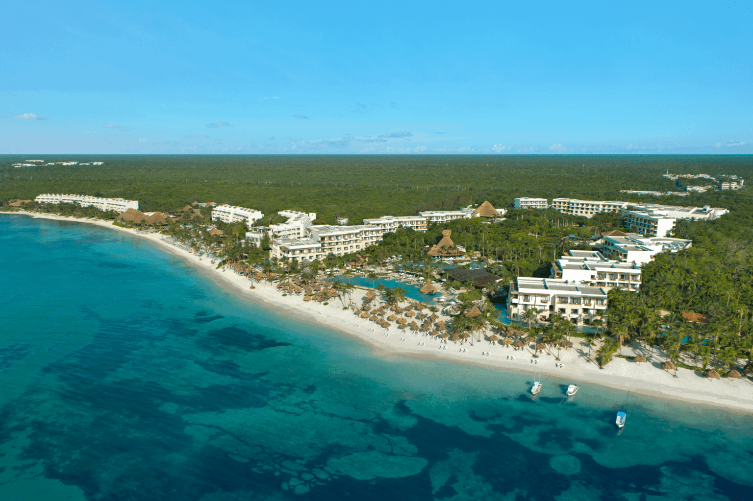 Secrets Maroma vs Secrets Akumal - Honeymoons, Inc.