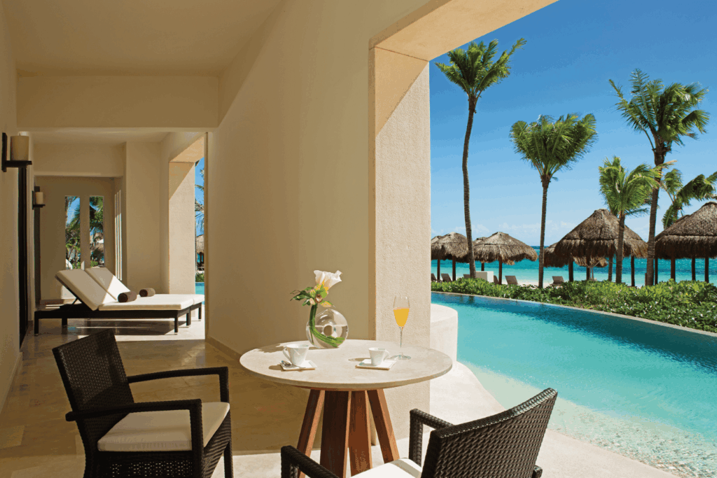 Secrets Akumal Romance Master Suite Swim Out